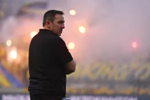 ΑΠΟΕΛ - ΑΕΛ: "Εξάστερος" και λαμπερός στο ΓΣΠ!
