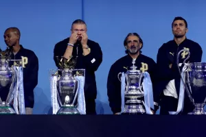 "Αν τιμωρηθεί η Μάντσεστερ Σίτι θα μοιράσει… τρόπαια"