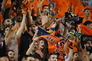 Πλησιάζει στο νέο ρεκόρ (51.6% η Δυτική) 
