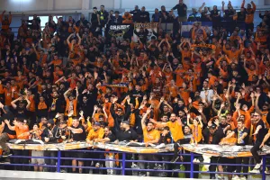 "Σε λίγες ώρες εξαντλήθηκαν όλα τα εισιτήρια"