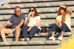 (ΦΩΤΟΡΕΠΟΡΤΑΖ) Ο κόσμος στο Νέα Σαλαμίνα-ΑΕΚ