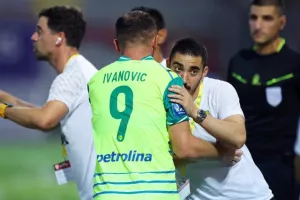 Νέα Σαλαμίνα-ΑΕΚ: Πέρασε με... τεσσάρα από το Αμμόχωστος (φώτος)
