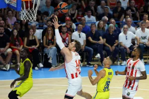 (ΦΩΤΟΣ) Έλαμψαν... Γουόρντ και Εντιάι στη δύσκολη νίκη του Ολυμπιακού επί της Μακάμπι!