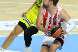 (ΦΩΤΟΣ) Έλαμψαν... Γουόρντ και Εντιάι στη δύσκολη νίκη του Ολυμπιακού επί της Μακάμπι!