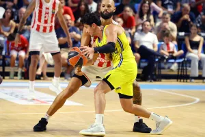(ΦΩΤΟΣ) Έλαμψαν... Γουόρντ και Εντιάι στη δύσκολη νίκη του Ολυμπιακού επί της Μακάμπι!