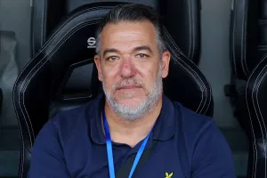 "Ο ΑΠΟΕΛ θα απευθυνθεί στους αρμόδιους για την σημερινή διαιτησία, ας μείνουν στα σπίτια τους..."