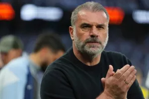 Υπερασπίστηκε τον Κριστιάνο Ρονάλντο ο Ποστέκογλου
