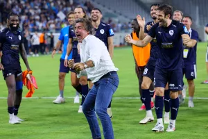 (ΦΩΤΟΣ) Show... Σα Πίντο!