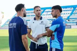 Άνχελ... και με τους δύο!