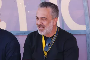 Ατάκα... Κωνσταντίνου