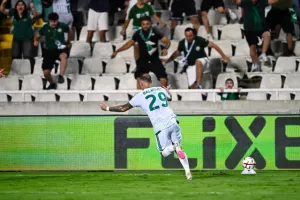 Ομόνοια - Celta: Η βολίδα του Μπάλκοβετς... υπέγραψε το "πράσινο" τρίποντο!