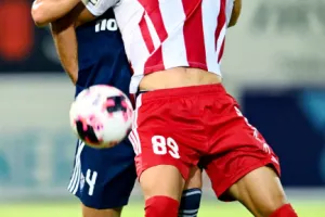 Ερυθρόλευκο το Βαρωσώτικο ντέρμπι / Πρώτη νίκη στο πρωτάθλημα (φώτος)
