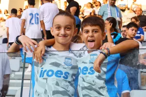 (Φώτος) Ο κόσμος στο “Άλφαμέγα”