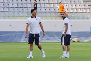  Από τα γαλανόλευκα... στα γαλαζοκίτρινα!