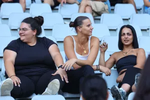 (Φώτος) Ο κόσμος στις εξέδρες 