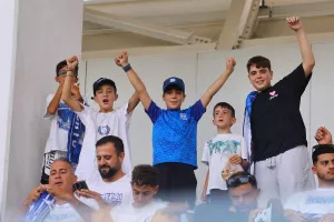 (Φώτος) Ο κόσμος στις εξέδρες 