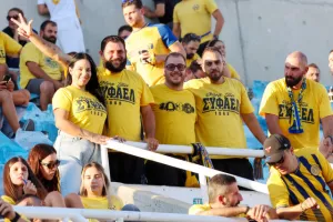 ΑΠΟΕΛ - ΑΕΛ: "Εξάστερος" και λαμπερός στο ΓΣΠ!