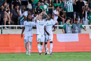 Ομόνοια - Celta: Η βολίδα του Μπάλκοβετς... υπέγραψε το "πράσινο" τρίποντο!