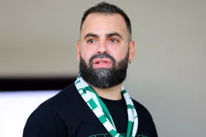 Ομόνοια 29Μ - Καρμιώτισσα: Τέσσερα γκολ, μοιρασιά και αποβολές