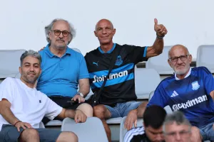 (Φώτος) Ο κόσμος στο “Άλφαμέγα”