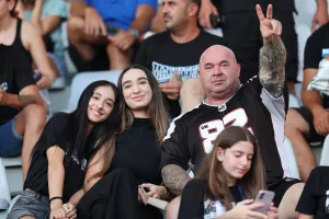 (Φώτος) Ο κόσμος στο “Άλφαμέγα”