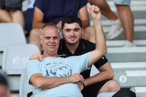 (Φώτος) Ο κόσμος στο “Άλφαμέγα”