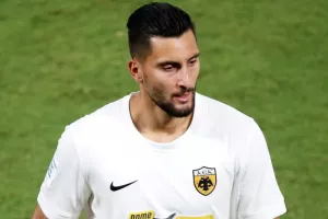 Xωρίς Στρακόσα η AEK στην τελευταία προπόνηση πριν από τη ΛΑΣΚ