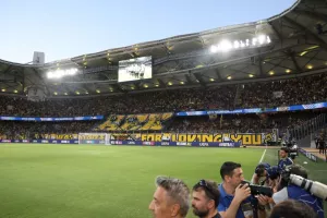 Πρόστιμο της UEFA στην ΑΕΚ για τα ματς με Λέφσκι και ΛΑΣΚ