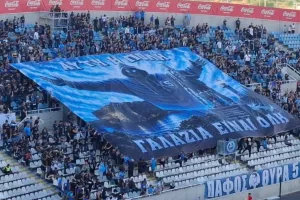 "Τίτλος που λείπει από την βιτρίνα"