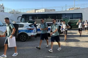 Μαυροπράσινη... άφιξη (Φώτος Kerkida) 