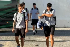 Μαυροπράσινη... άφιξη (Φώτος Kerkida) 
