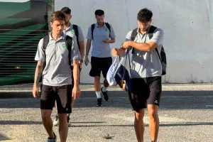 Μαυροπράσινη... άφιξη (Φώτος Kerkida) 