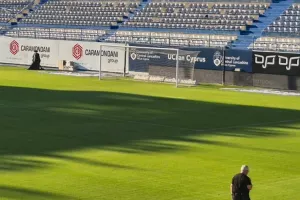 Η εντεκάδα του ΑΠΟΕΛ με Μπαράκ