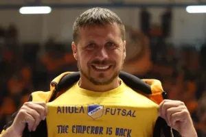 Χάρης για το Super Cup/ "Είναι γιορτή για το Futsal"