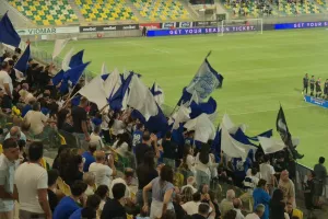 Εντυπωσιακή ατμόσφαιρα οι Αραδιππιώτες! (Βίντεο Kerkida)