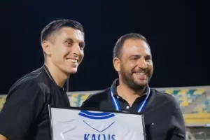 Το συγκινητικό "αντίο" στον Καλλή