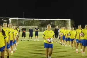 ΑΠΟΕΛ/Ετοιμάζονται για την πρώτη ιστορική εμφάνιση!