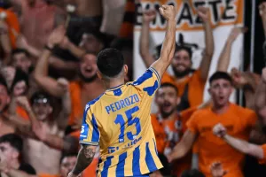 Ακόμη... ψηλότερα ο Fabricio Pedrozo! 