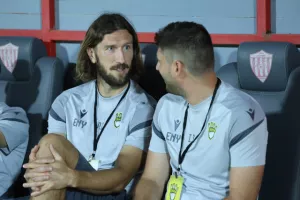Krasava ΕΝY - Άρης: Ο Εφαγκέ στο τέλος "ξεκλείδωσε" την πρώτη νίκη