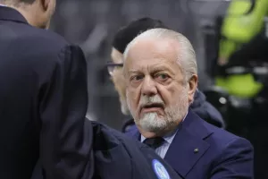 Νάπολι: Ο Ντε Λαουρέντις ανακοίνωσε γήπεδο 70.000 θέσεων