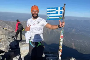 ΠΑΕΕΚ: "Στο ψηλότερο σημείο του Ελληνισμού"