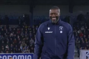 Σισέ για Mάντσεστερ Σίτι: «Δεν πρόκειται να σας αφήσω να λέτε ανοησίες»