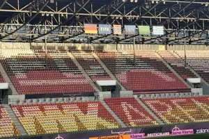 Γαλανόλευκη κατάληψη απόψε στο «WWK Arena» - Πάνω από 6.000 οι Έλληνες