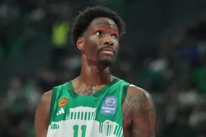 Χέιζ-Ντέιβις: “Παρά τη λάσπη που πετάχτηκε, υπάρχει ακόμα πολύ περισσότερη διασκέδαση”