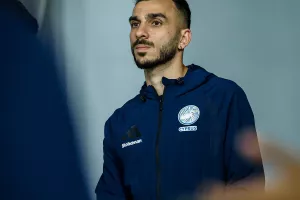 (Φώτος Kerkida) Η άφιξη της Εθνικής μας
