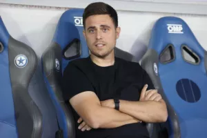 Λίσι: «Θα μας βοηθήσει η διακοπή» - Τι δήλωσε για τους φορ