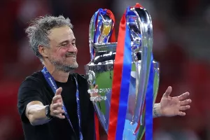 Η Παρί έκανε μυθική αύξηση στο συμβόλαιο του Λουίς Ενρίκε