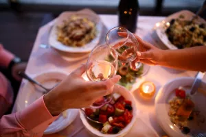 Δείπνο/πολιτική και μάππα!!!