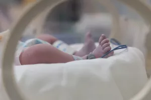 Για πρώτη φορά ευθανασία σε παιδί δύο ετών στην Ολλανδία