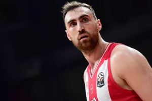 Χωρίς Μιλουτίνοφ η 12αδα κόντρα στη Φενέρμπαχτσε
